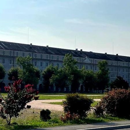 Pau Centre Vue Sur Les Pyrenees Pour 2 Nuits Au Minimum Διαμέρισμα Εξωτερικό φωτογραφία